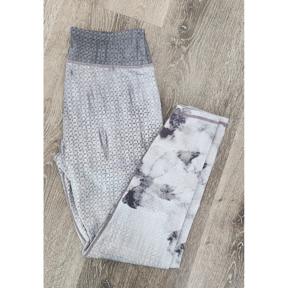 Prana Womens Grey White Geometric Tie Dye Yoga Leggings Size M High Rise V-Waist